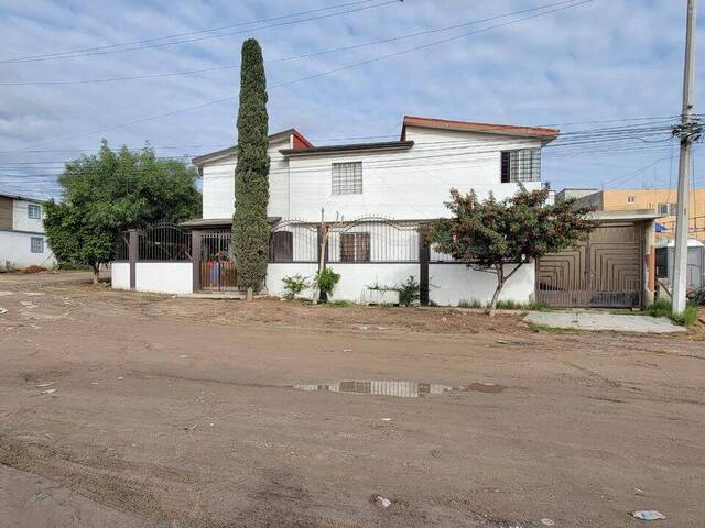 #12 - Casa para Renta en Tijuana - BC - 2