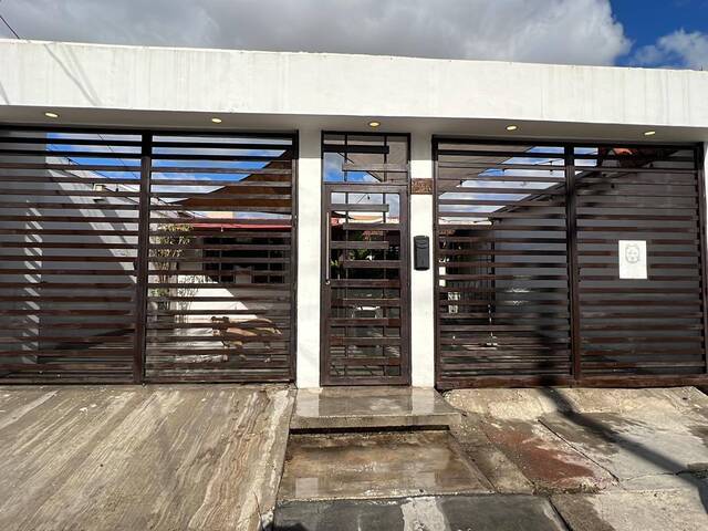 #43 - Casa para Venta en Tijuana - BC - 1